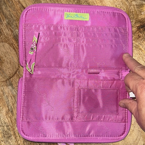 Vintage Vera Bradley‎ Very Berry Paisley zip up wallet organizer - Picture 3 of 4